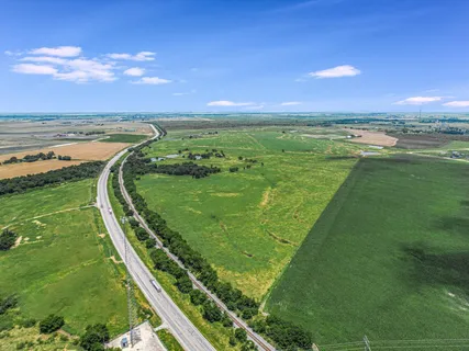 $5,977,000 | Undisclosed Address, Coupland, TX 78615