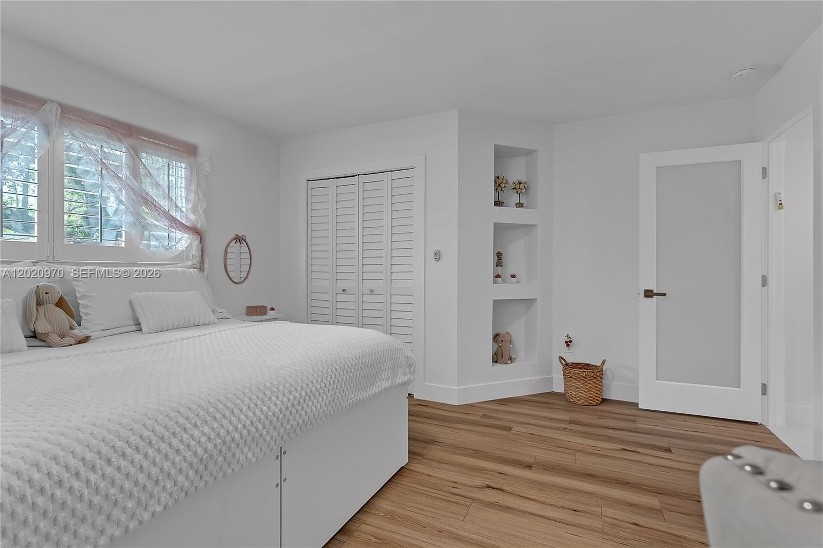 95 Shore Drive West Miami, FL 33133 - Photo 18 of 29