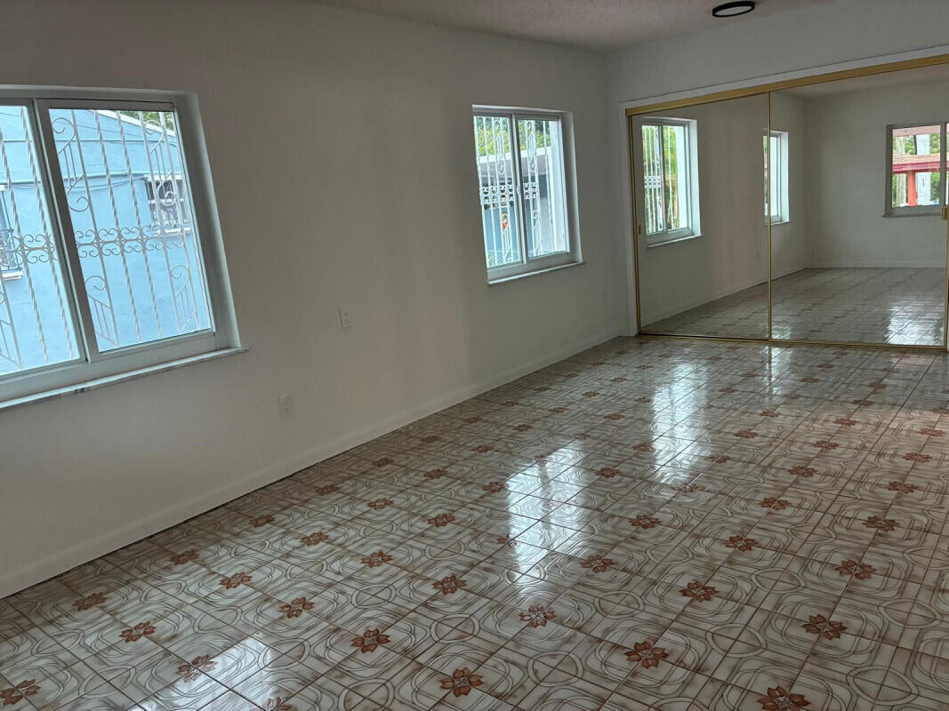 2828 Southwest 2nd Street Miami, FL 33135 - Photo 14 of 49 14