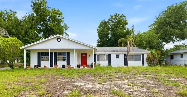 $219,900 | 915 Martin Luther King Boulevard Northeast, Winter Haven, FL 33881