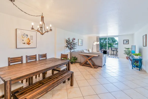 $2,800 | 1000 Spanish River Road, Unit 3T, Boca Raton, FL 33432