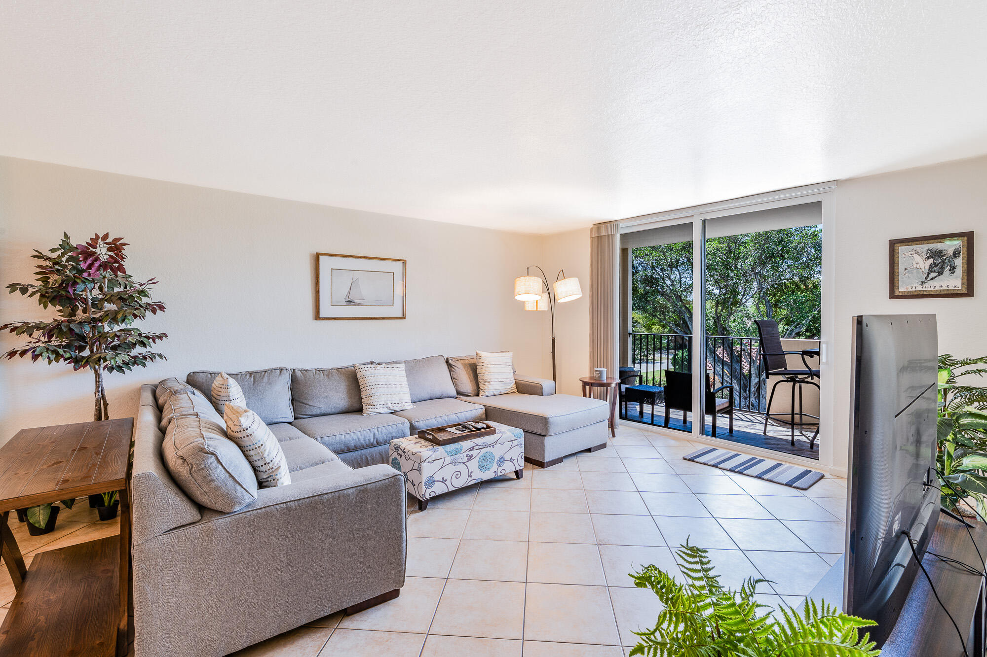 1000 Spanish River Road, Unit 3T Boca Raton, FL 33432 - Photo 6 of 22 DSC01309-Edit