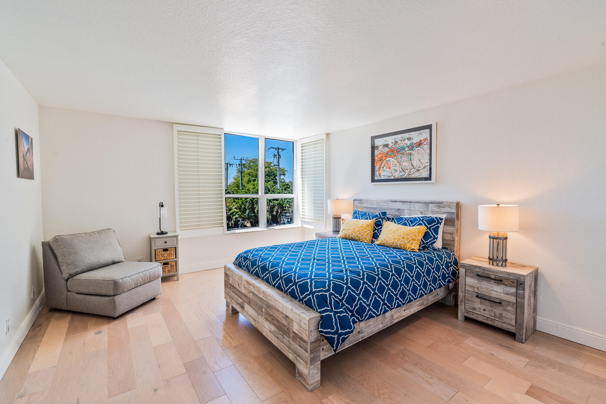 1000 Spanish River Road, Unit 3T Boca Raton, FL 33432 - Photo 9 of 22 DSC01344-Edit-Edit