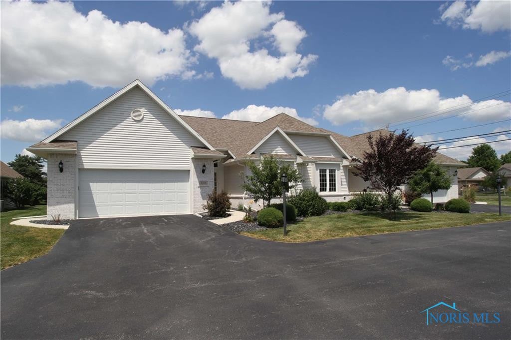 8208 Farnsworth Road Waterville, OH 43566 - Photo 1 of 35 Gallery Image 1