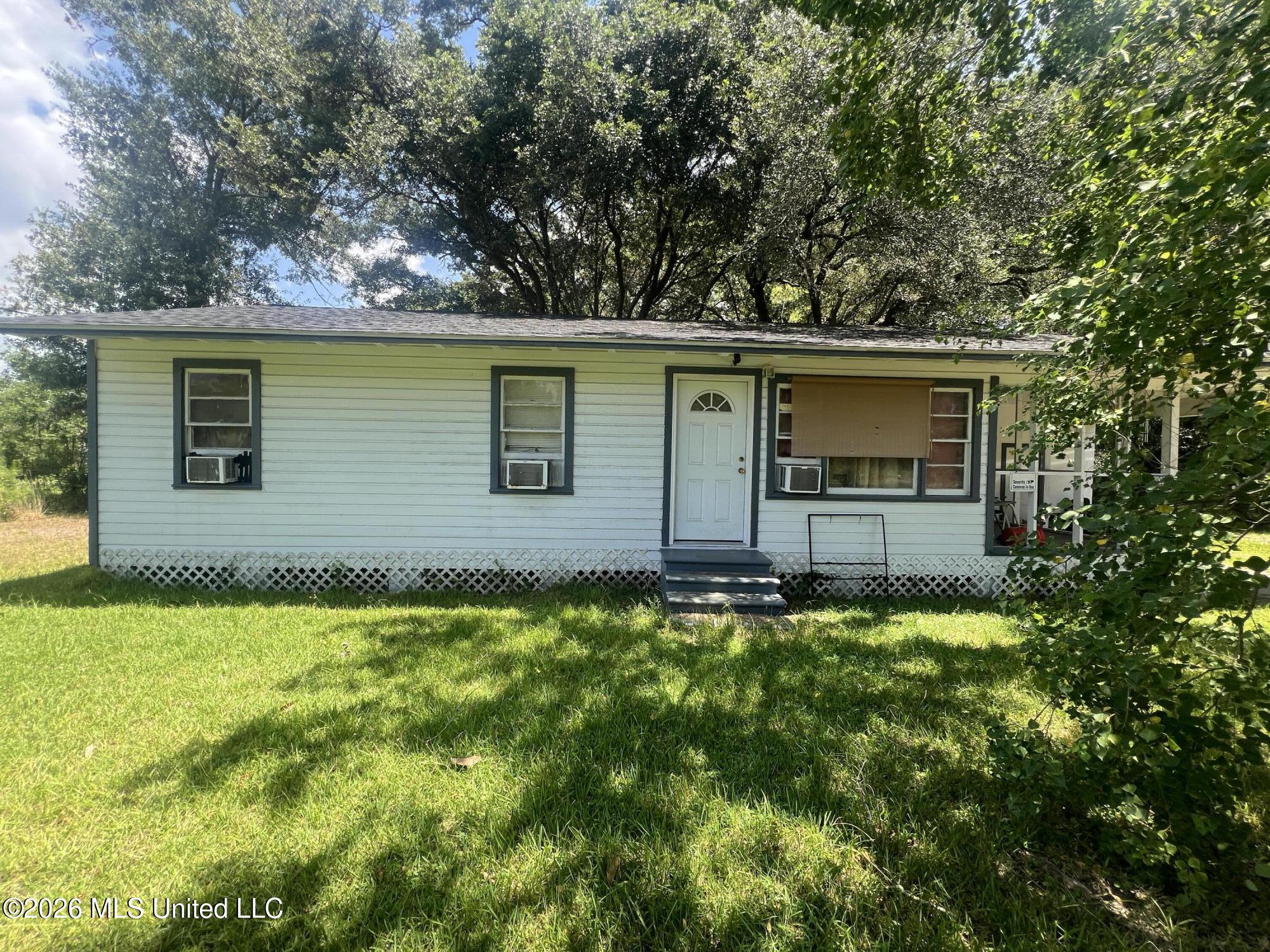 4100 Washington Boulevard Moss Point, MS 39563 - Photo 1 of 30 IMG_6535