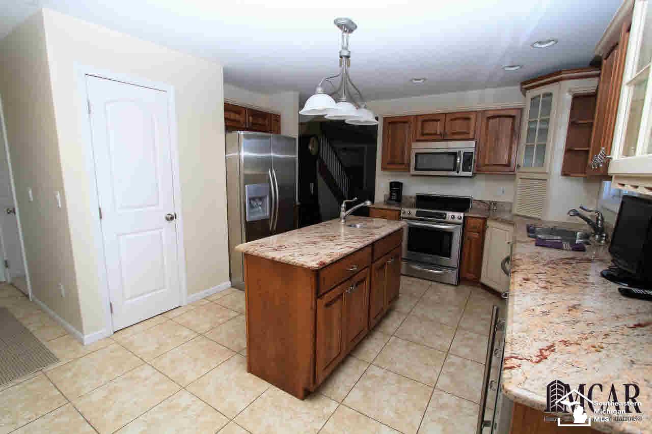 8796 Eggert Road Ida, MI 48140 - Photo 14 of 42 21417649-13.JPG