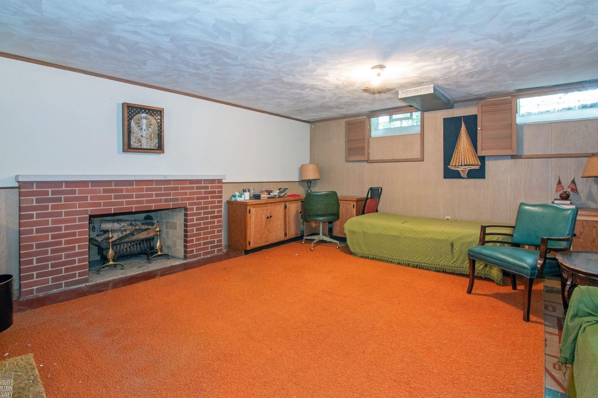715 South Renaud Road Grosse Pointe, MI 48236 - Photo 22 of 25 50090595-21.JPG