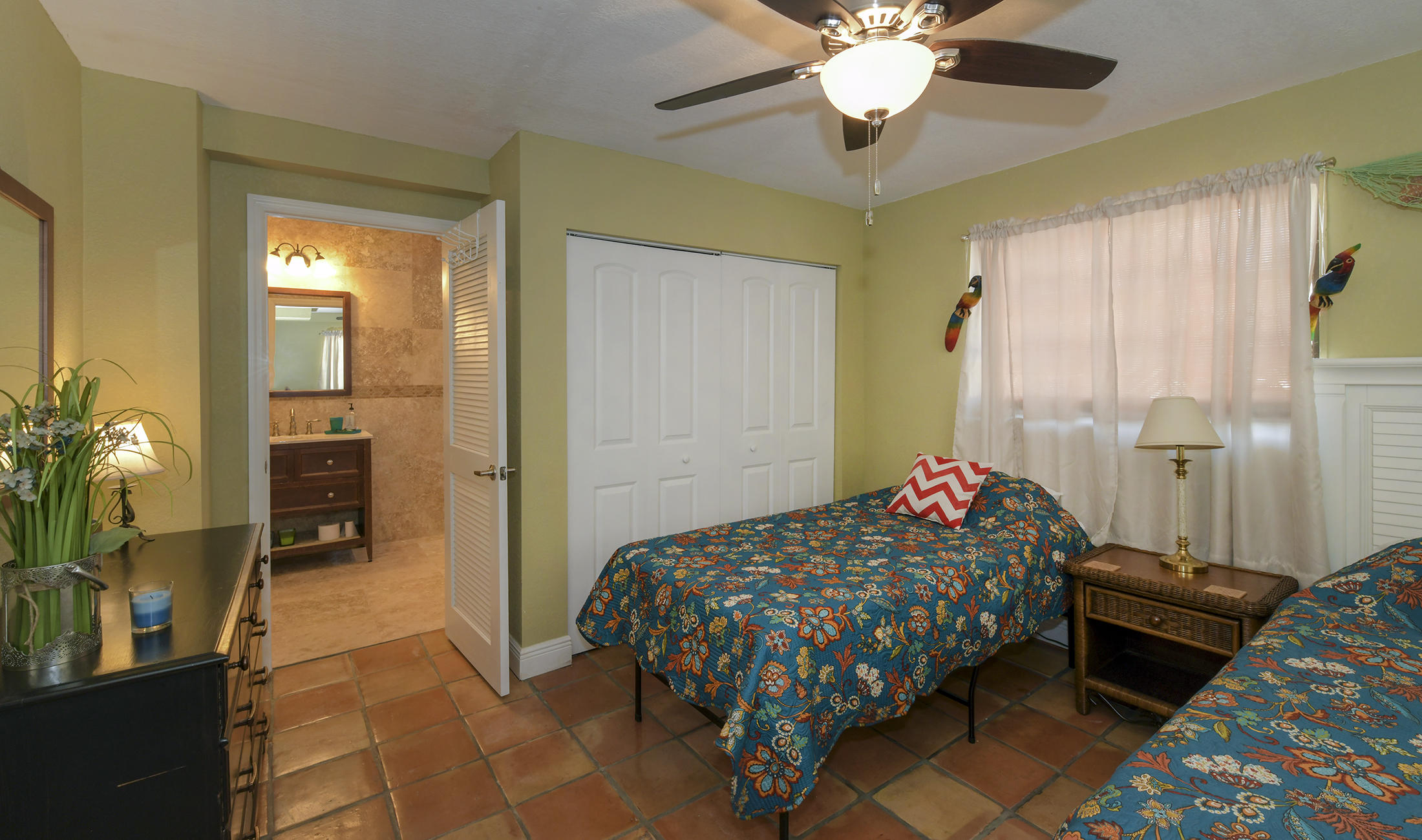 202 Johnny Road Tavernier, FL 33070 - Photo 15 of 25 Guest Bedroom