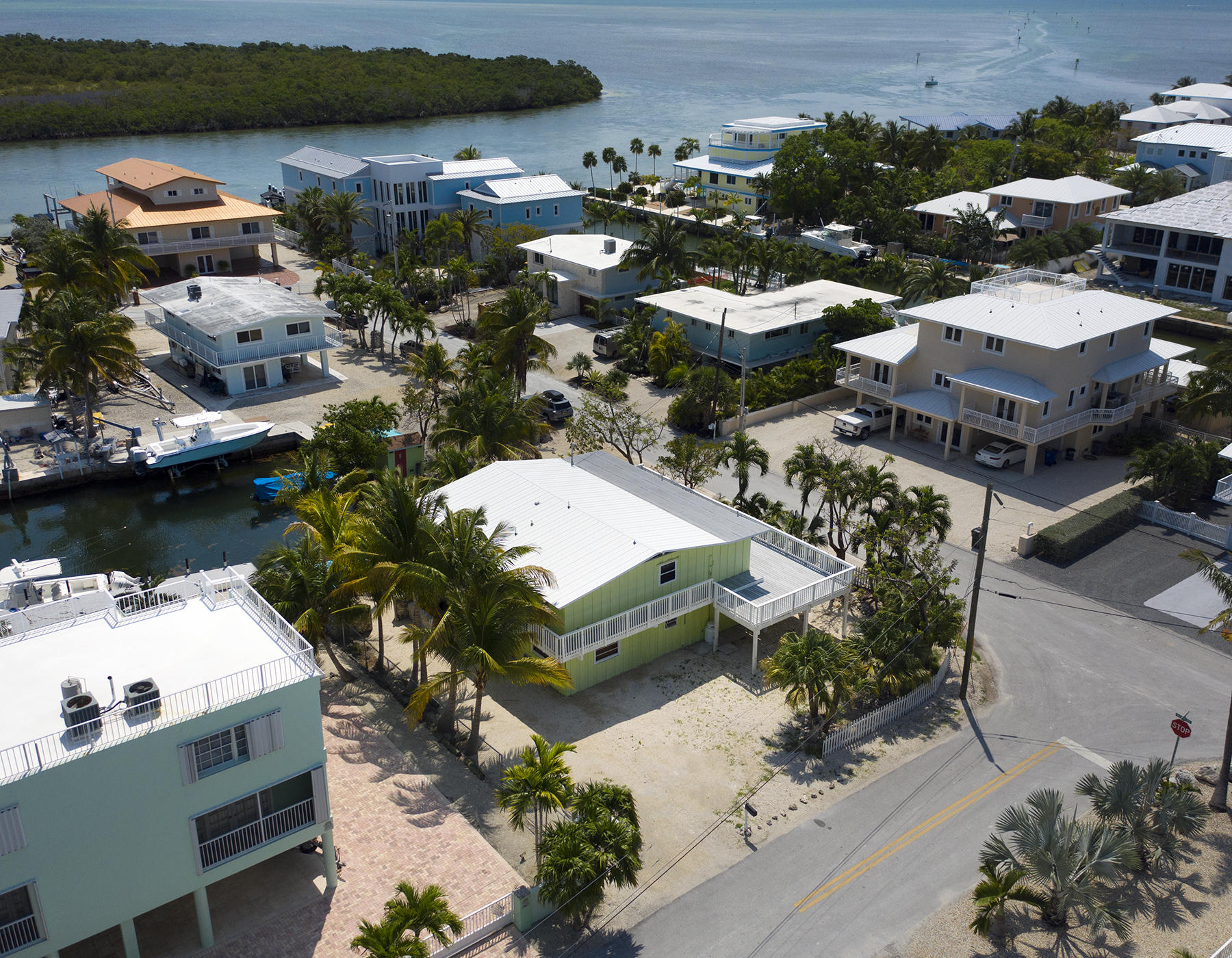 202 Johnny Road Tavernier, FL 33070 - Photo 22 of 25 Desirable Oceanside Location