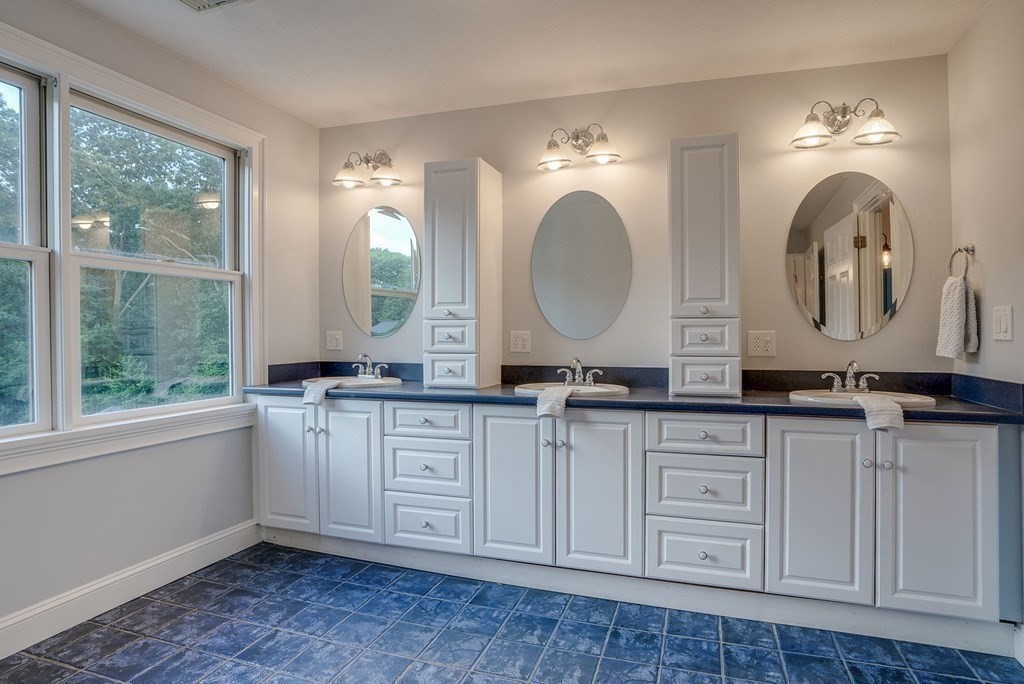 128 Millville Road Mendon, MA 01756 - Photo 25 of 42 Gallery Image 25