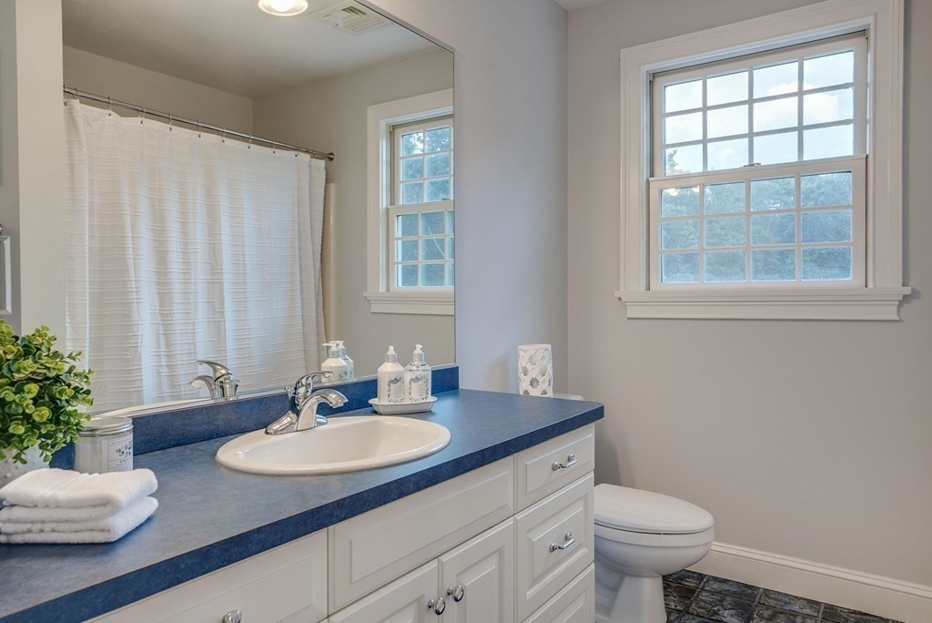 128 Millville Road Mendon, MA 01756 - Photo 26 of 42 Gallery Image 26