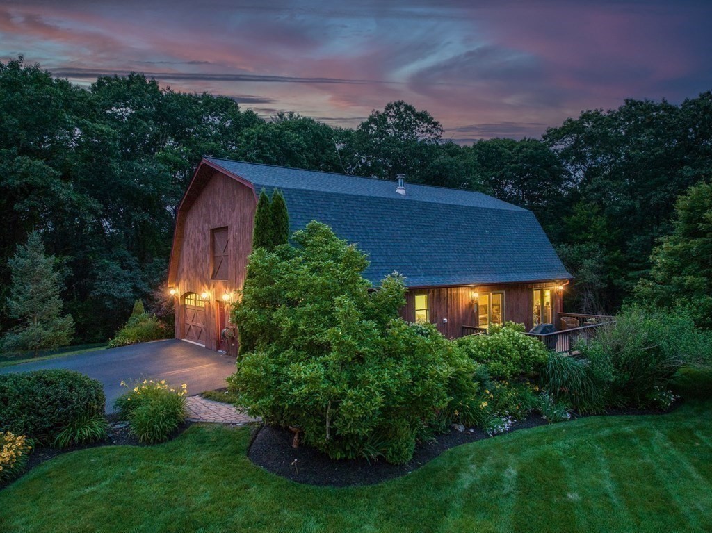 128 Millville Road Mendon, MA 01756 - Photo 36 of 42 Gallery Image 36