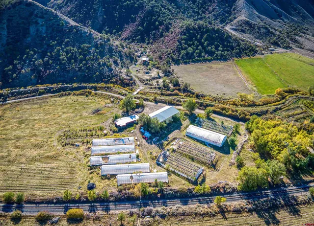 a view of building with outdoor space