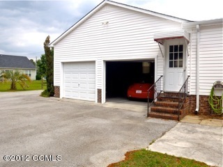 1540 Haw Branch Road Beulaville, NC 28518 - Photo 14 of 15 garage