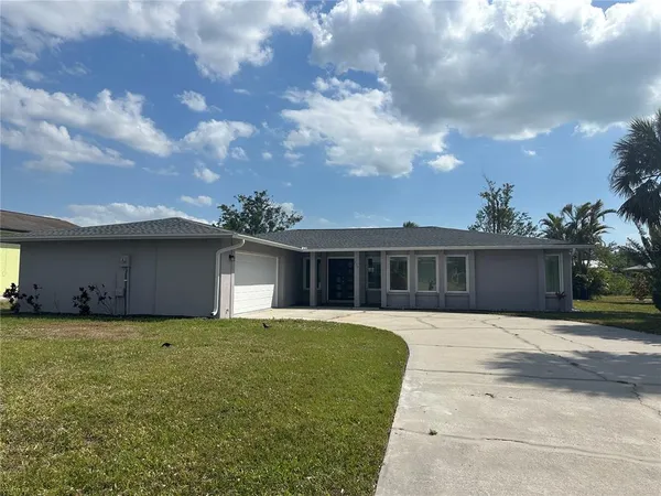 $1,800 | 230 Annapolis Lane, Rotonda West, FL 33947