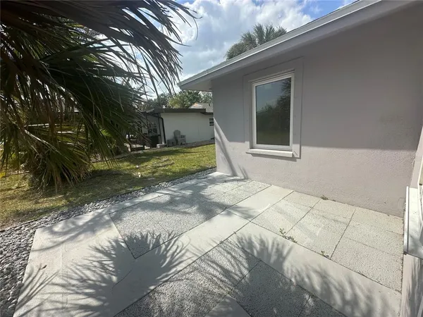 $1,800 | 230 Annapolis Lane, Rotonda West, FL 33947