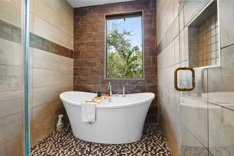 $650,000 | 8110 Ranch Road 2222, Unit 57, Austin, TX 78730