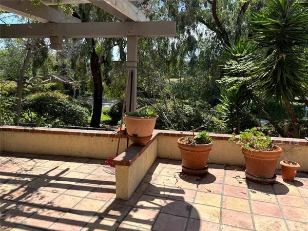$5,300 | 17 Rainbow Falls, Irvine, CA 92603