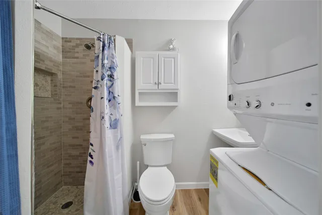 $1,350 | 4072 Highway 105, Navasota, TX 77868