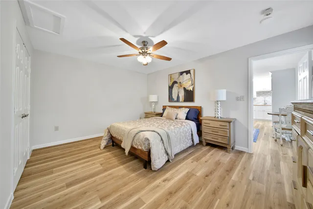 $1,350 | 4072 Highway 105, Navasota, TX 77868