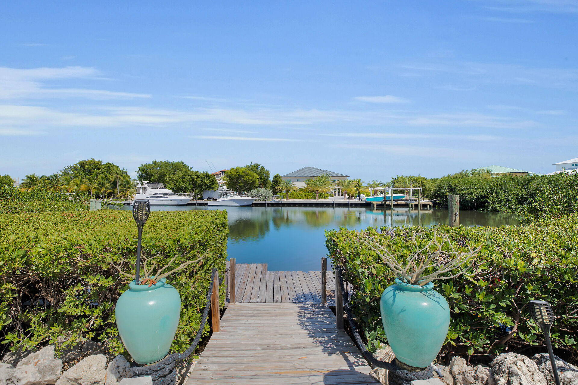 538 Sombrero Beach Road Marathon, FL 33050 - Photo 14 of 40 virtual-tour-350674-mls-high-res-image-1