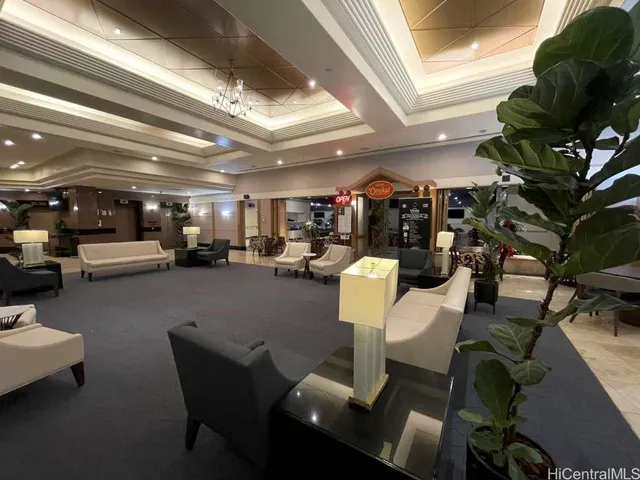 $2,100 | 1088 Bishop Street, Unit 2210, Honolulu, HI 96813