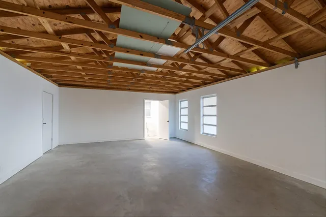 $895,000 | 1131 North Ocean Breeze, Lake Worth Beach, FL 33460