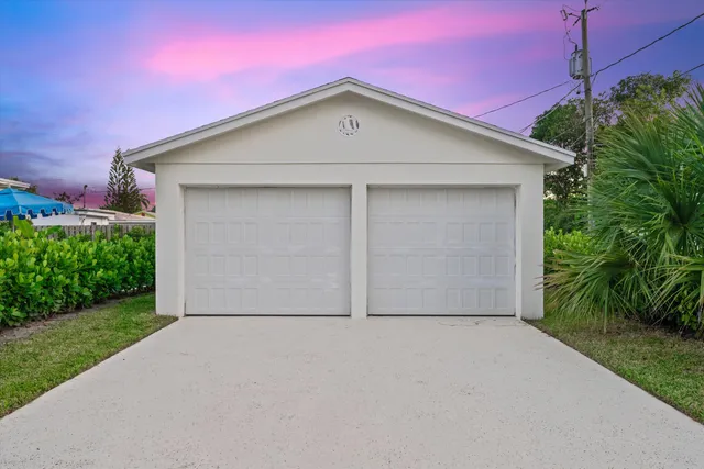 $895,000 | 1131 North Ocean Breeze, Lake Worth Beach, FL 33460