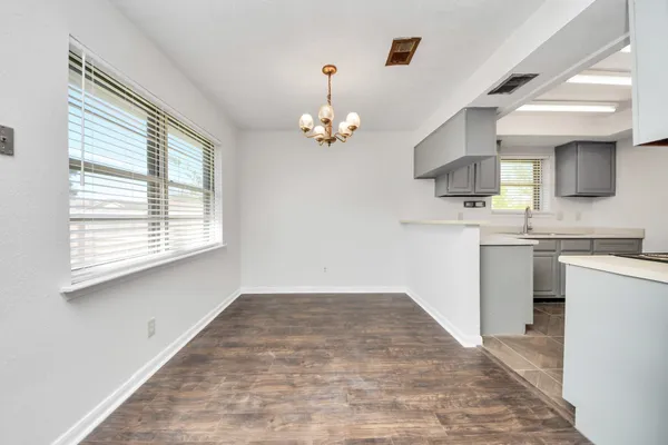 $1,800 | 14802 Scotter Drive, Houston, TX 77015