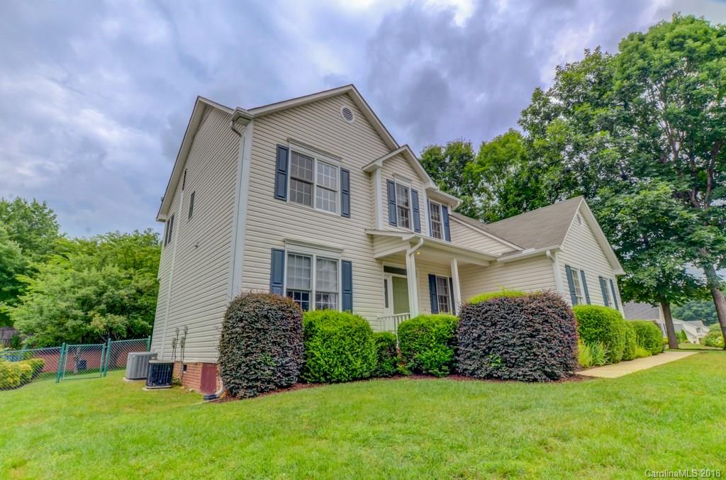 12 Barberry Road, Unit 107 Fletcher, NC 28732 - Photo 2 of 34 Gallery Image 2