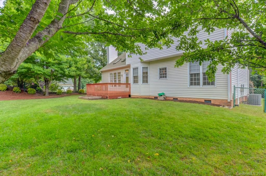 12 Barberry Road, Unit 107 Fletcher, NC 28732 - Photo 8 of 34 Gallery Image 8