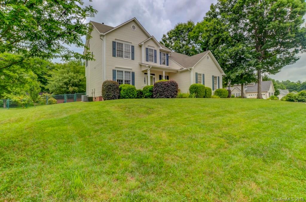 12 Barberry Road, Unit 107 Fletcher, NC 28732 - Photo 9 of 34 Gallery Image 9