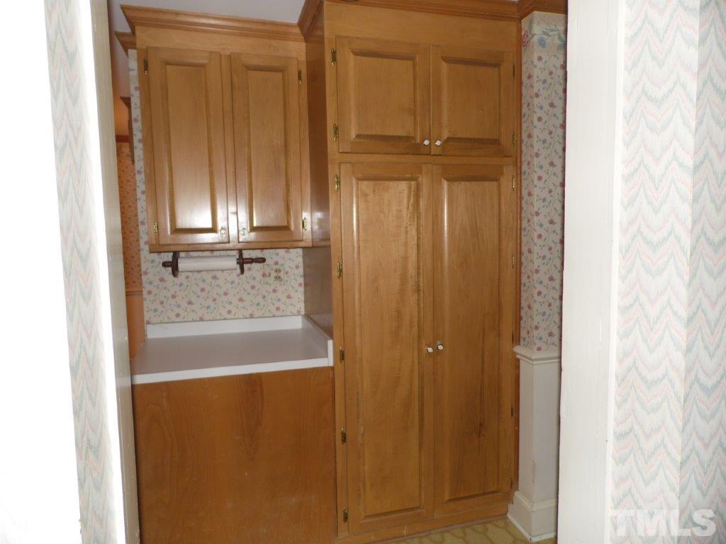 1013 Fairground Road Dunn, NC 28334 - Photo 7 of 20