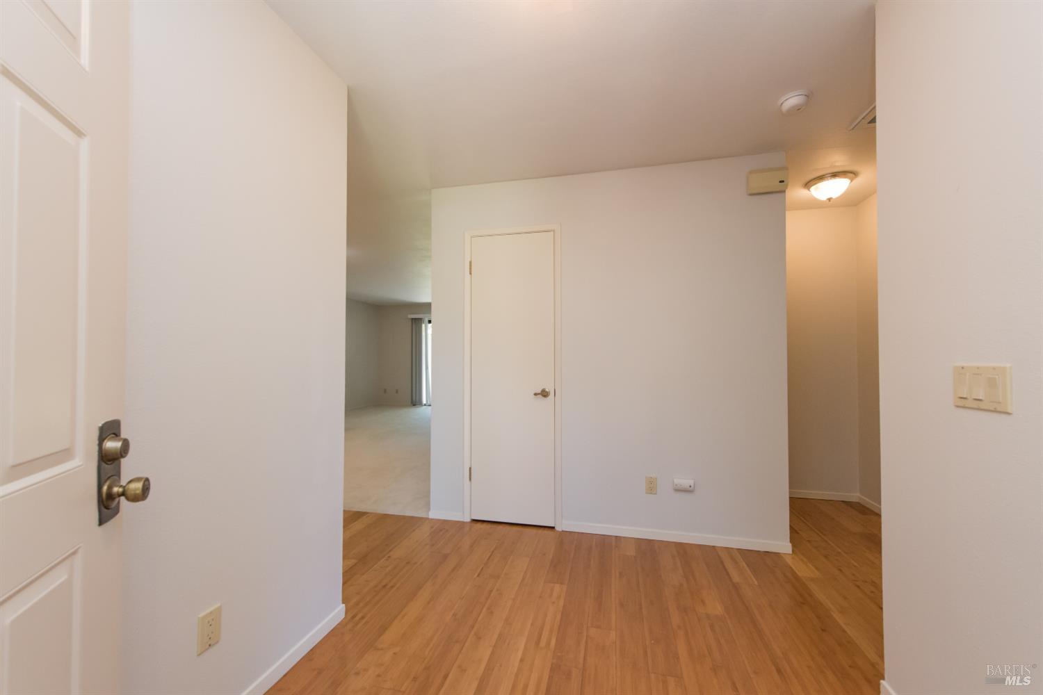 6320 Stone Bridge Road Santa Rosa, CA 95409 - Photo 5 of 37