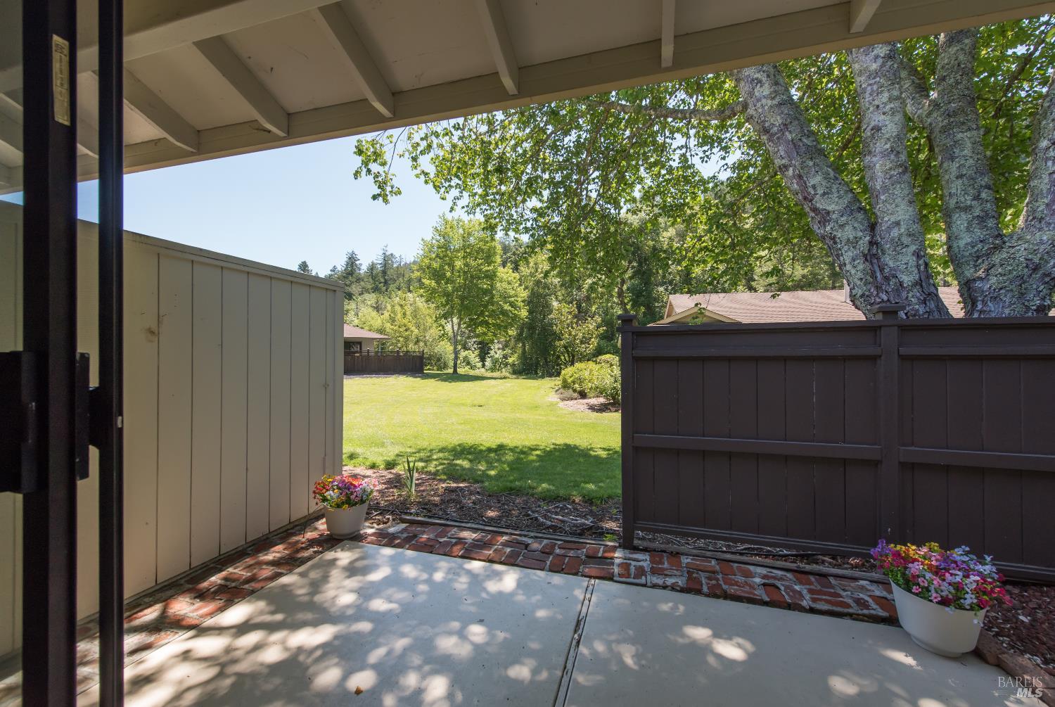 6320 Stone Bridge Road Santa Rosa, CA 95409 - Photo 9 of 37