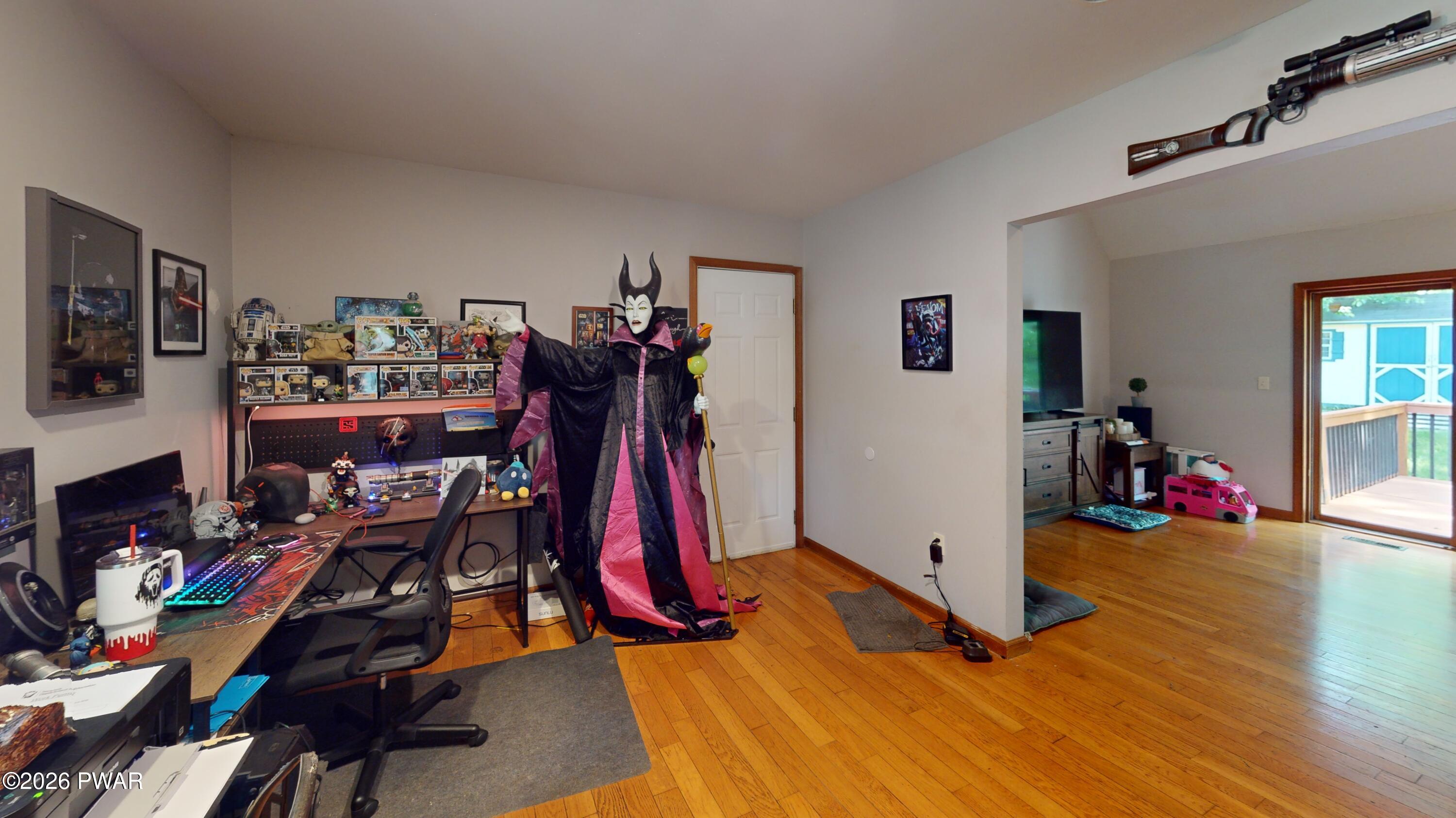 159 Segatti Circle Bushkill, PA 18324 - Photo 11 of 23