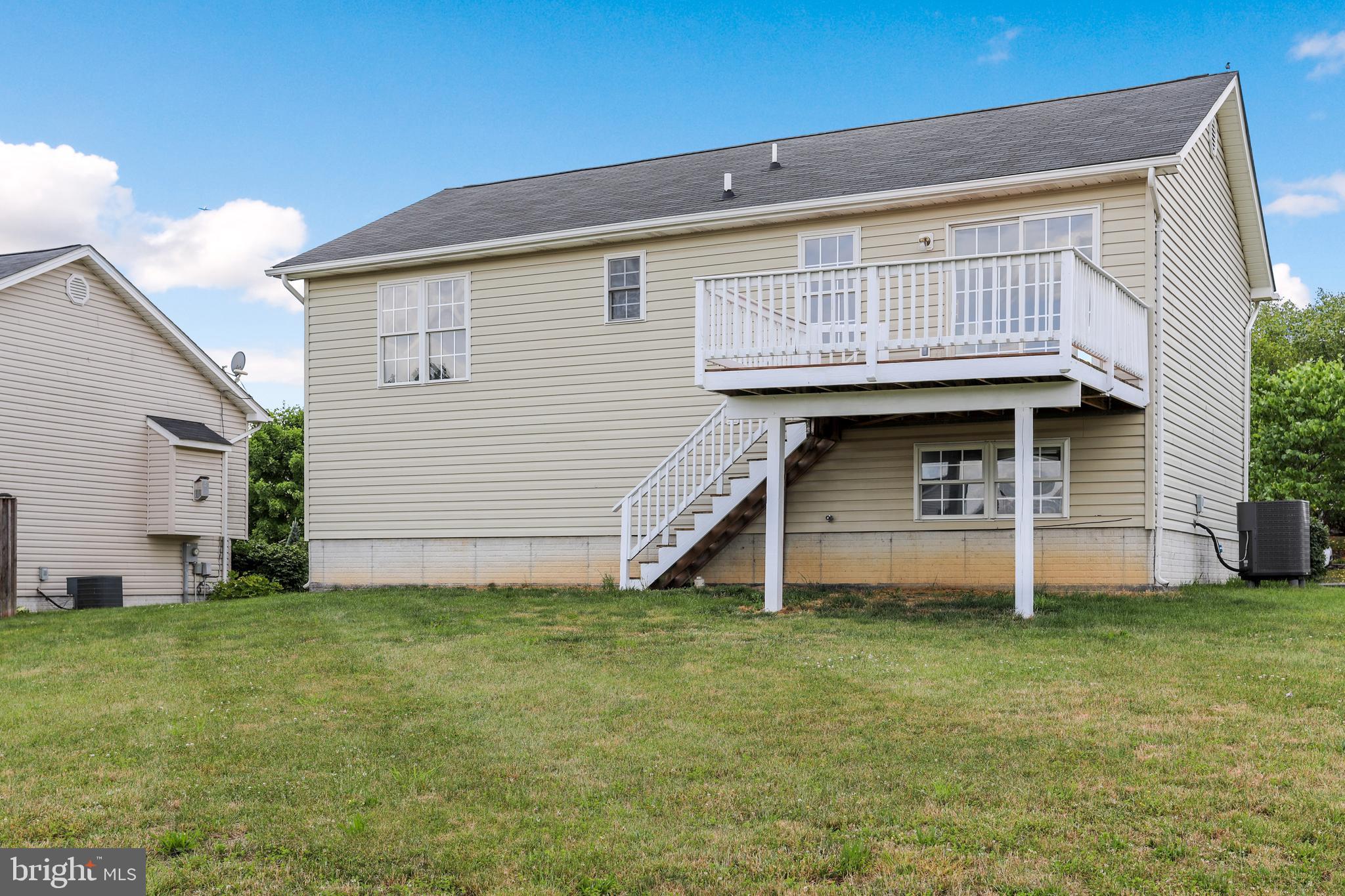 84 Harrison Drive Inwood, WV 25428 - Photo 10 of 39 Gallery Image 10