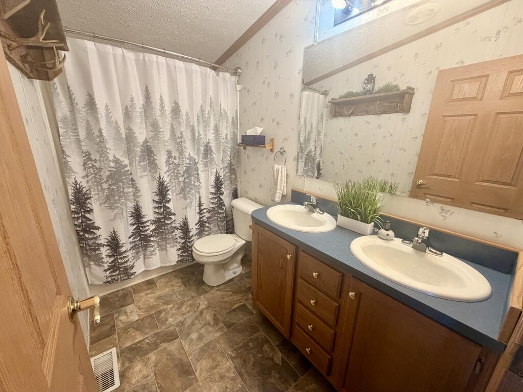 507 Robinson Road Greentop, MO 63546 - Photo 21 of 33 Gallery Image 21