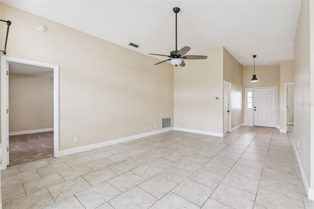 14643 Traders Path Orlando, FL 32837 - Photo 5 of 42