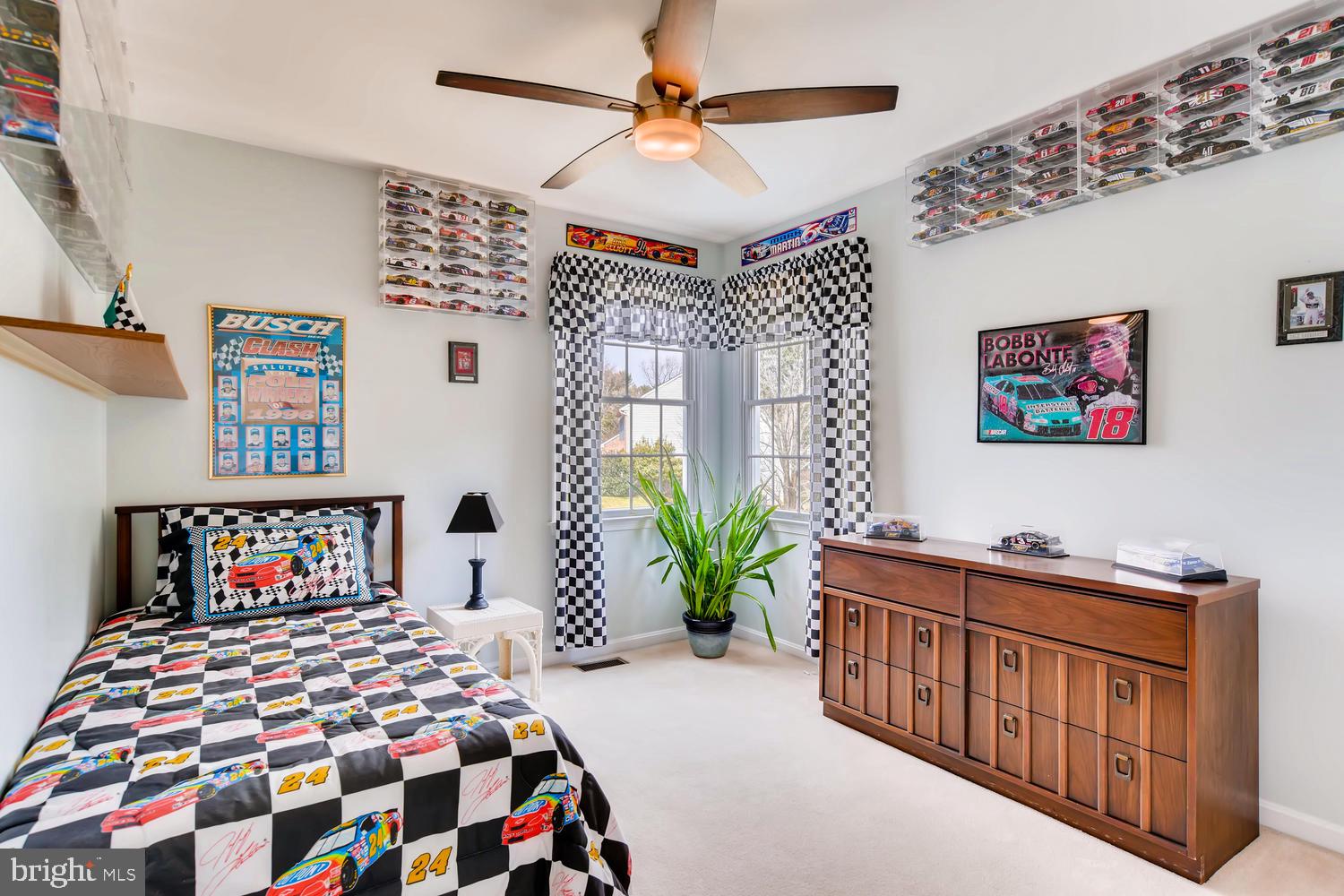 14017 Foxland Road Phoenix, MD 21131 - Photo 14 of 30