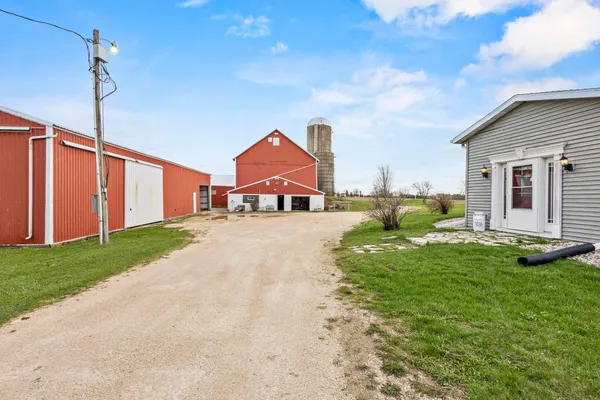 $575,000 | W3665 Faro Springs Road, Hilbert, WI 54129