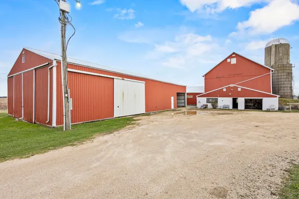 $575,000 | W3665 Faro Springs Road, Hilbert, WI 54129