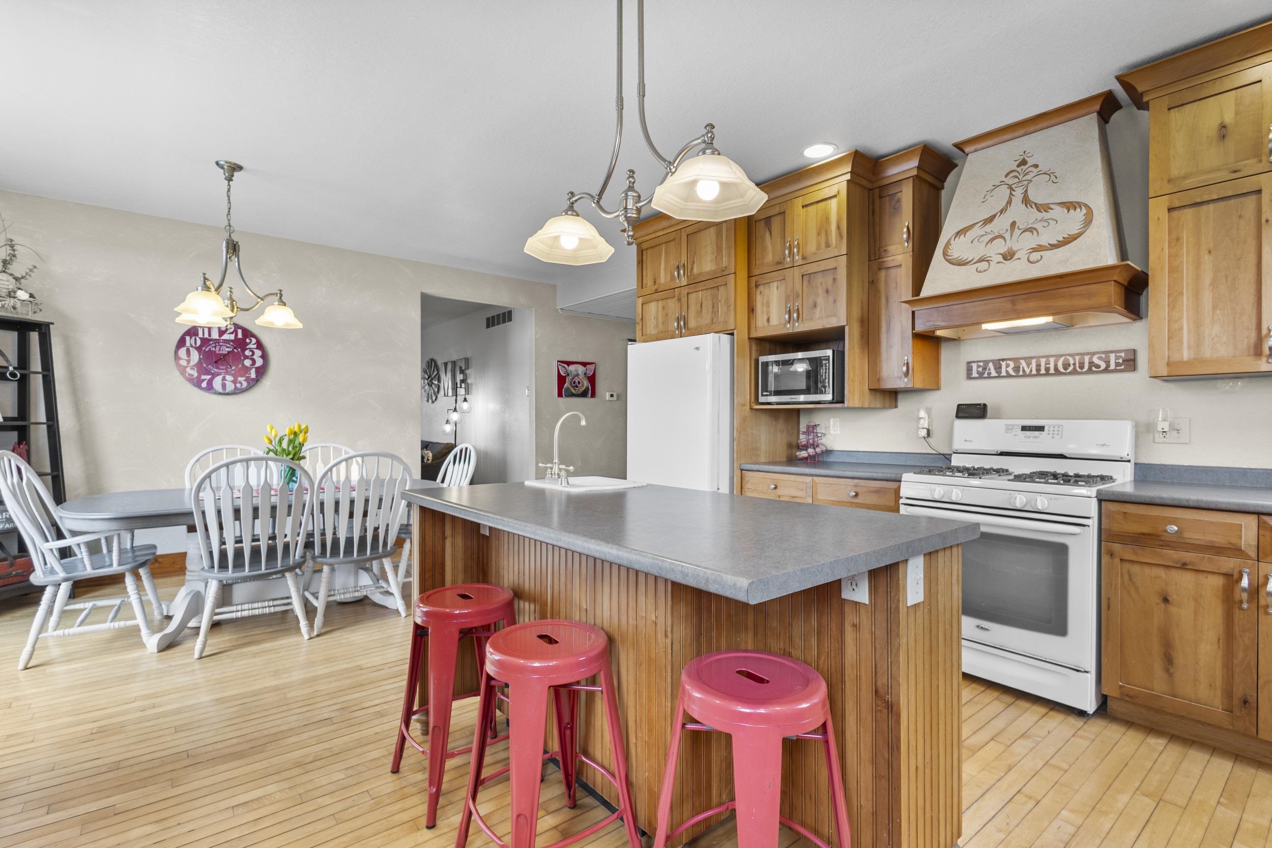 W3665 Faro Springs Road Hilbert, WI 54129 - Photo 6 of 77