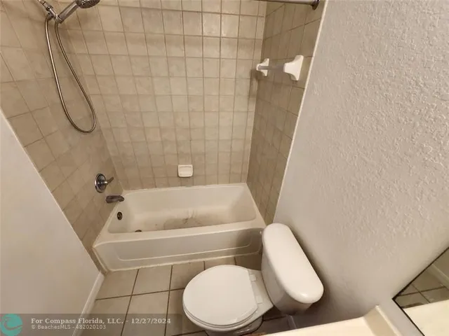 $2,075 | 14905 Pleasant Bay Lane, Unit 6204, Naples, FL 34119