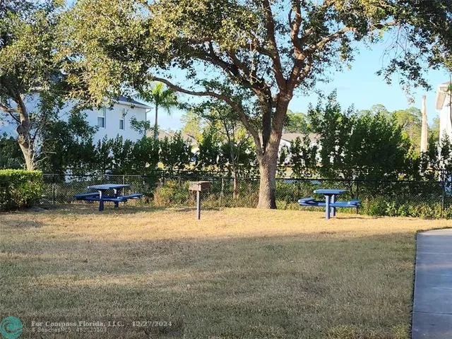 $2,075 | 14905 Pleasant Bay Lane, Unit 6204, Naples, FL 34119