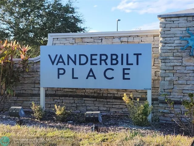 $2,075 | 14905 Pleasant Bay Lane, Unit 6204, Naples, FL 34119