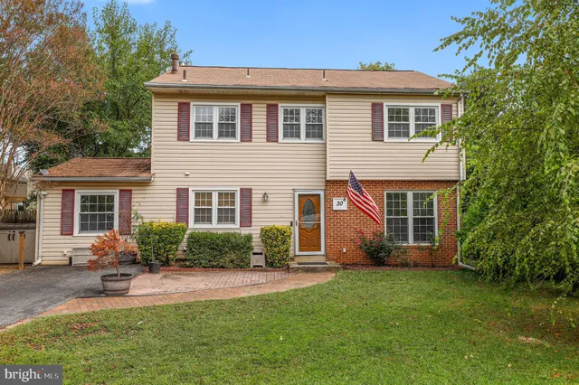 $598,000 | 30 Millcrest Court, Derwood, MD 20855