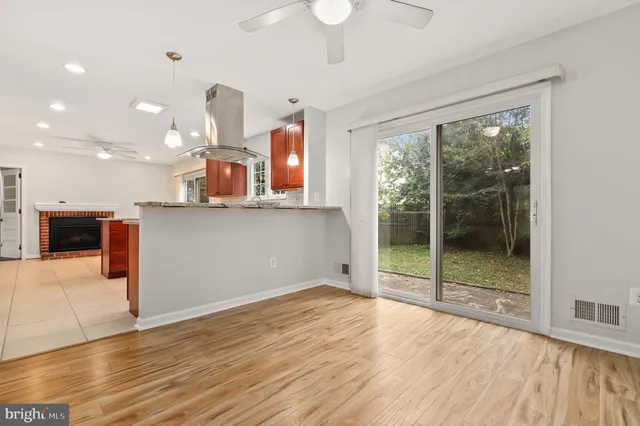 $598,000 | 30 Millcrest Court, Derwood, MD 20855