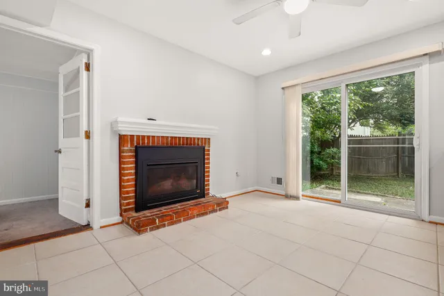 $598,000 | 30 Millcrest Court, Derwood, MD 20855