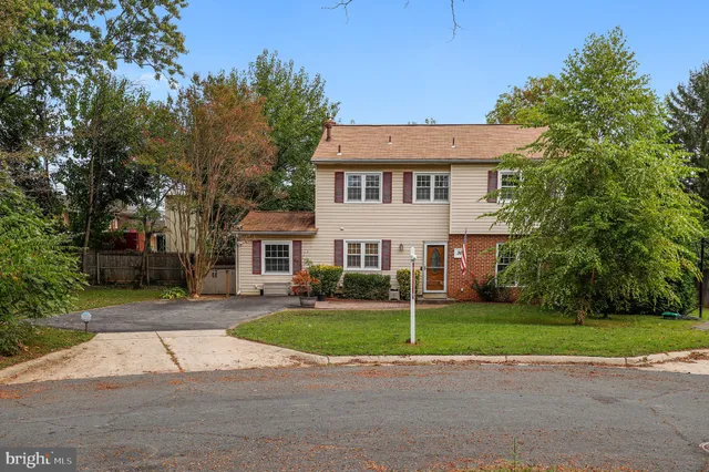 $598,000 | 30 Millcrest Court, Derwood, MD 20855